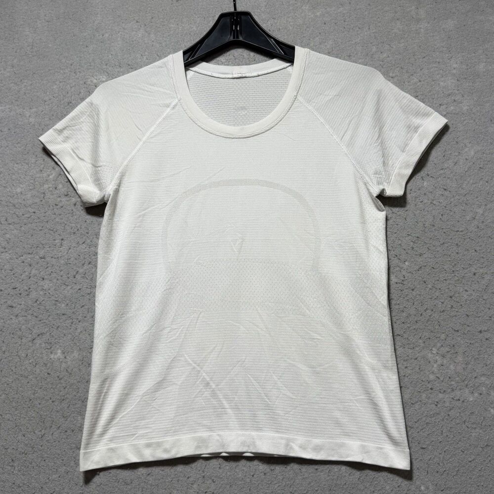 Lululemon Swiftly Tech Shirt Women’s 8 White Short Sleeve Running Shirt Top
